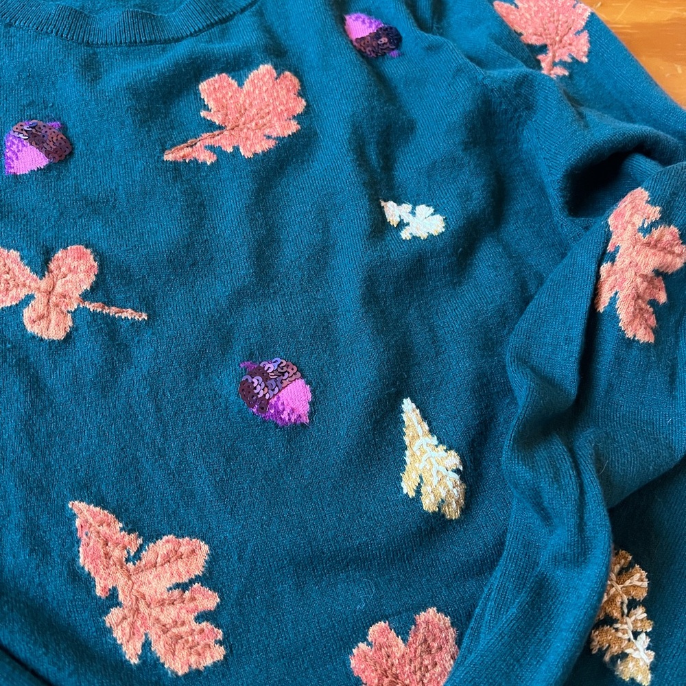 Talbots Green Sweater With Leaf Glitter Accents “Fall Perfect” Size XL - Picture 7 of 8